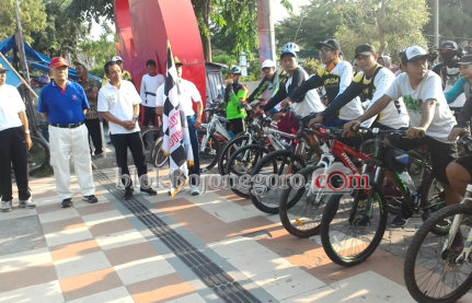Wabup Lepas Peserta Gowes Bareng Pepabri